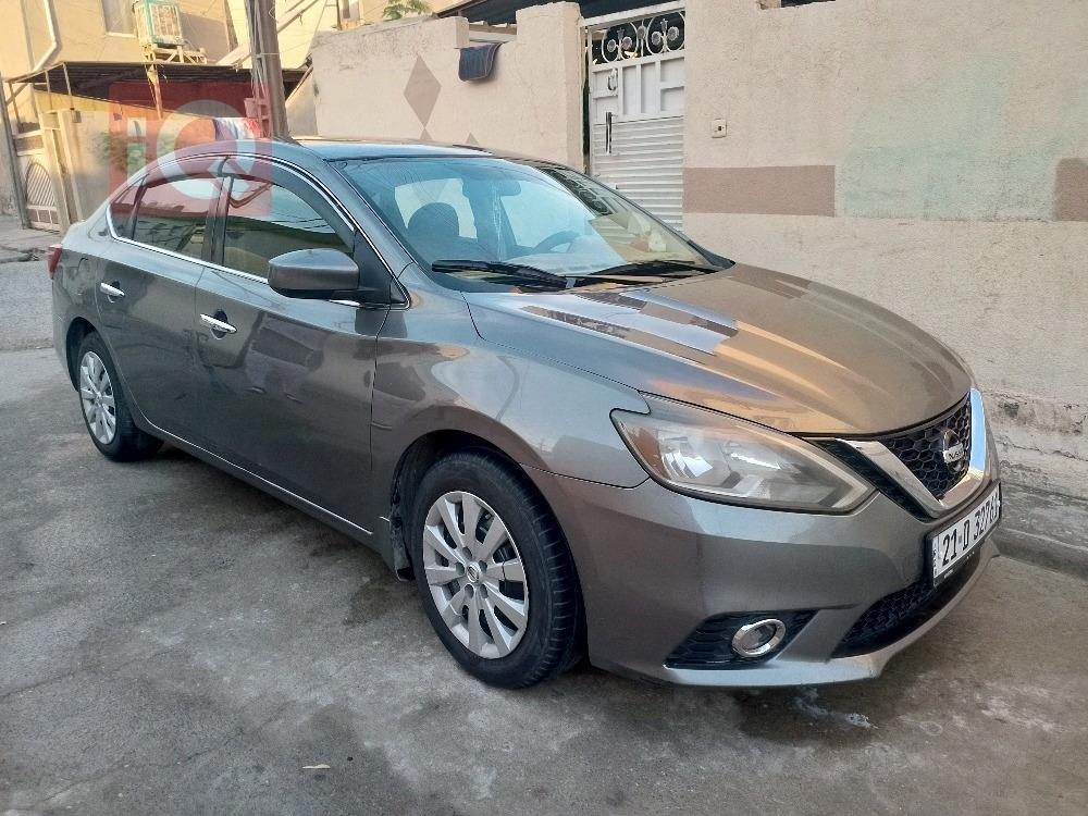 نيسان سنترا